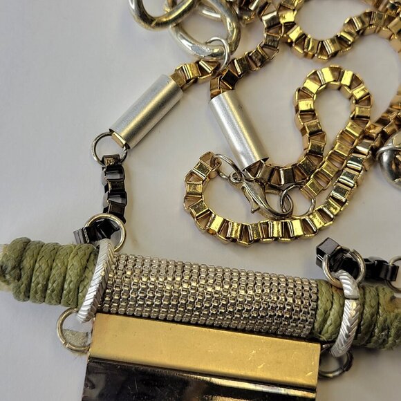 Vintage Gold and Silver tone Pendant Necklace - Picture 4 of 13